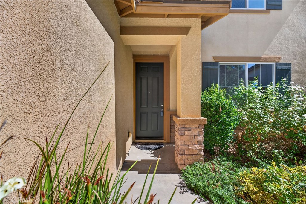 34892 Armstrong Road Winchester, CA 92596 - Photo 5 of 49 Gallery Image 5