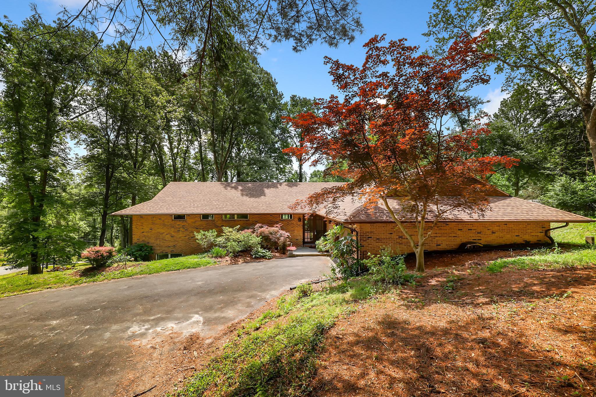 2207 Apple Tree Lane Silver Spring, MD 20905 - Photo 1 of 51