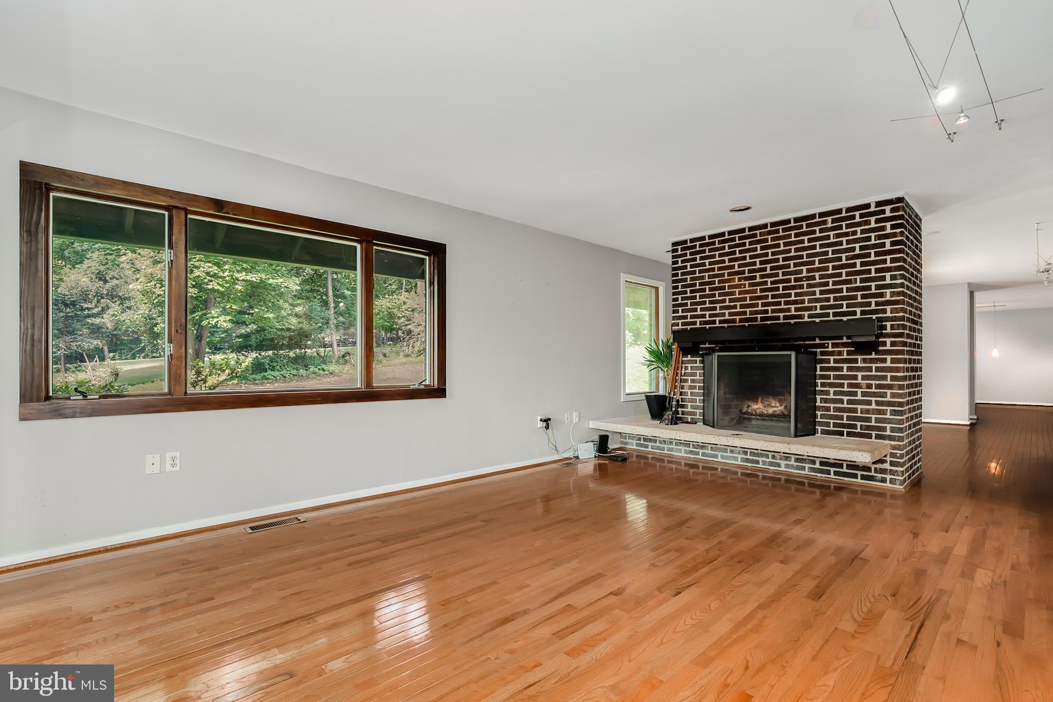 2207 Apple Tree Lane Silver Spring, MD 20905 - Photo 14 of 51
