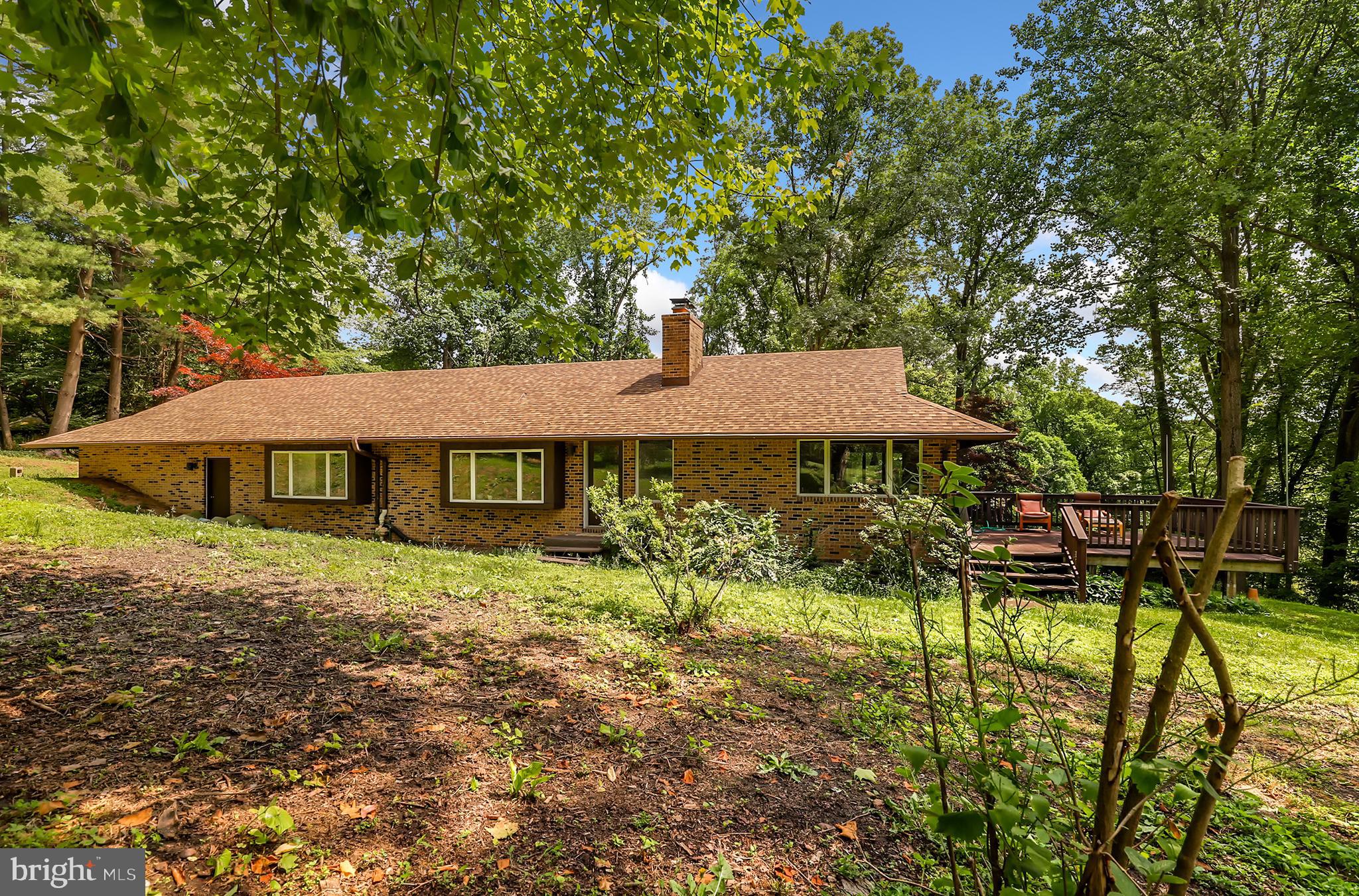 2207 Apple Tree Lane Silver Spring, MD 20905 - Photo 3 of 51