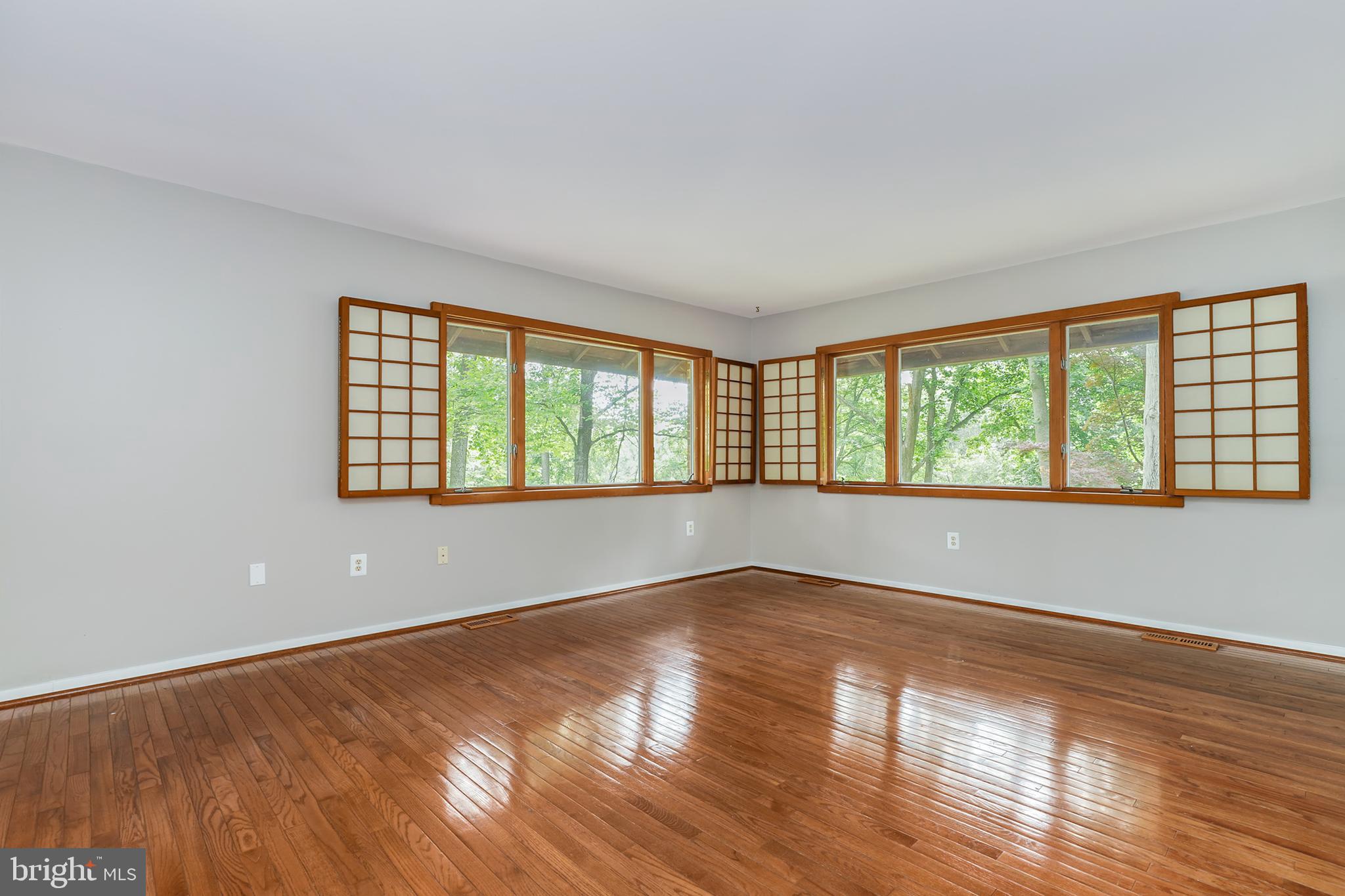 2207 Apple Tree Lane Silver Spring, MD 20905 - Photo 34 of 51