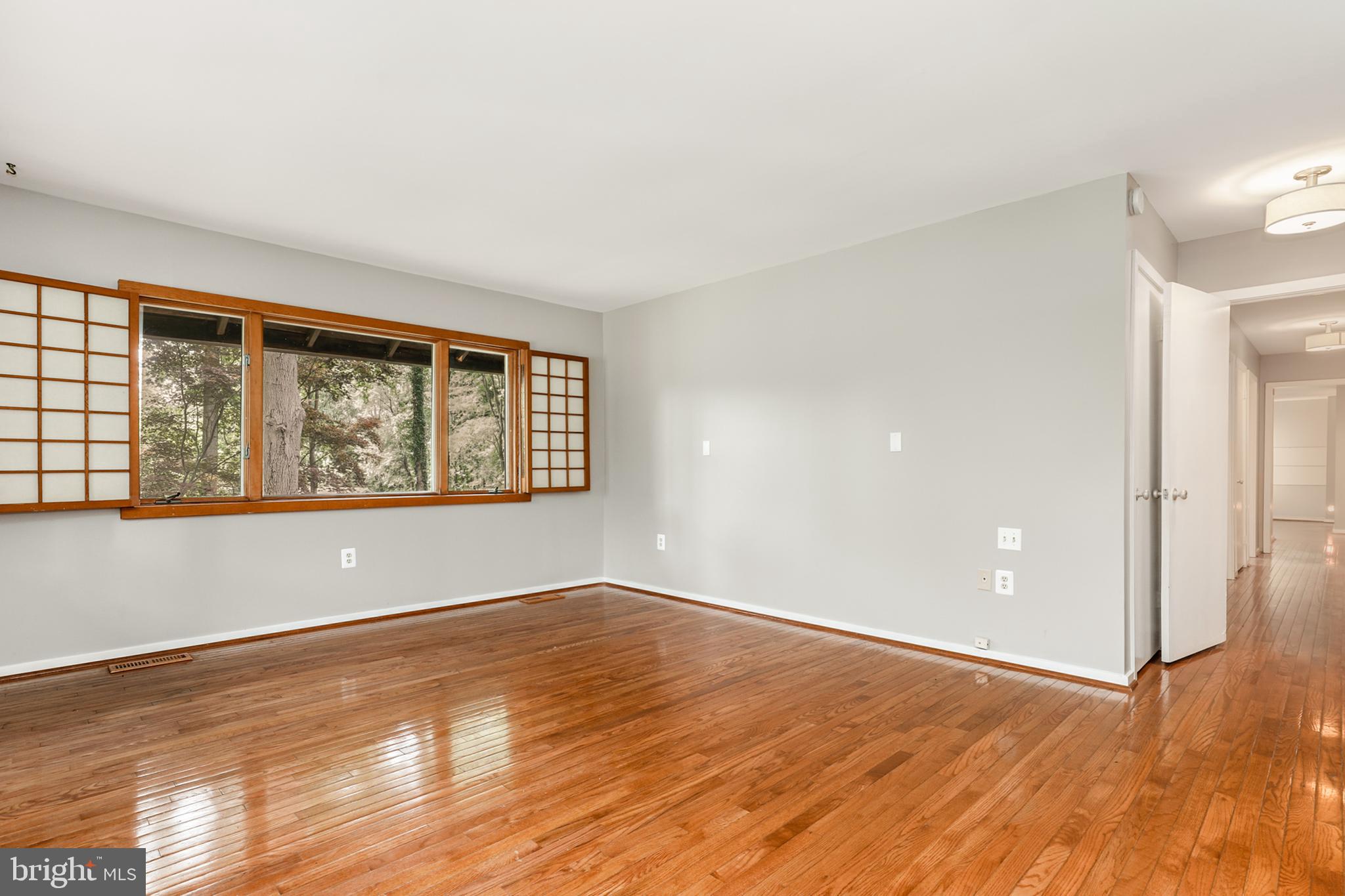 2207 Apple Tree Lane Silver Spring, MD 20905 - Photo 35 of 51