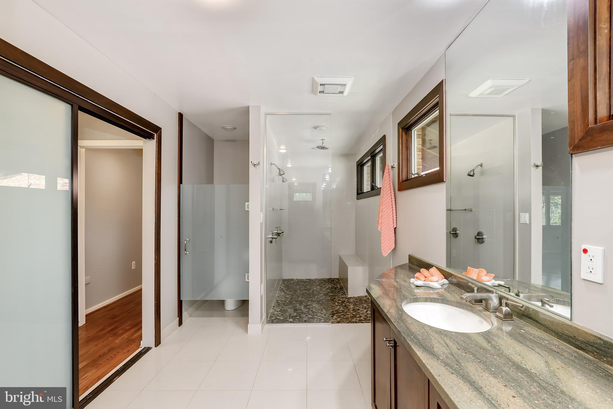 2207 Apple Tree Lane Silver Spring, MD 20905 - Photo 37 of 51