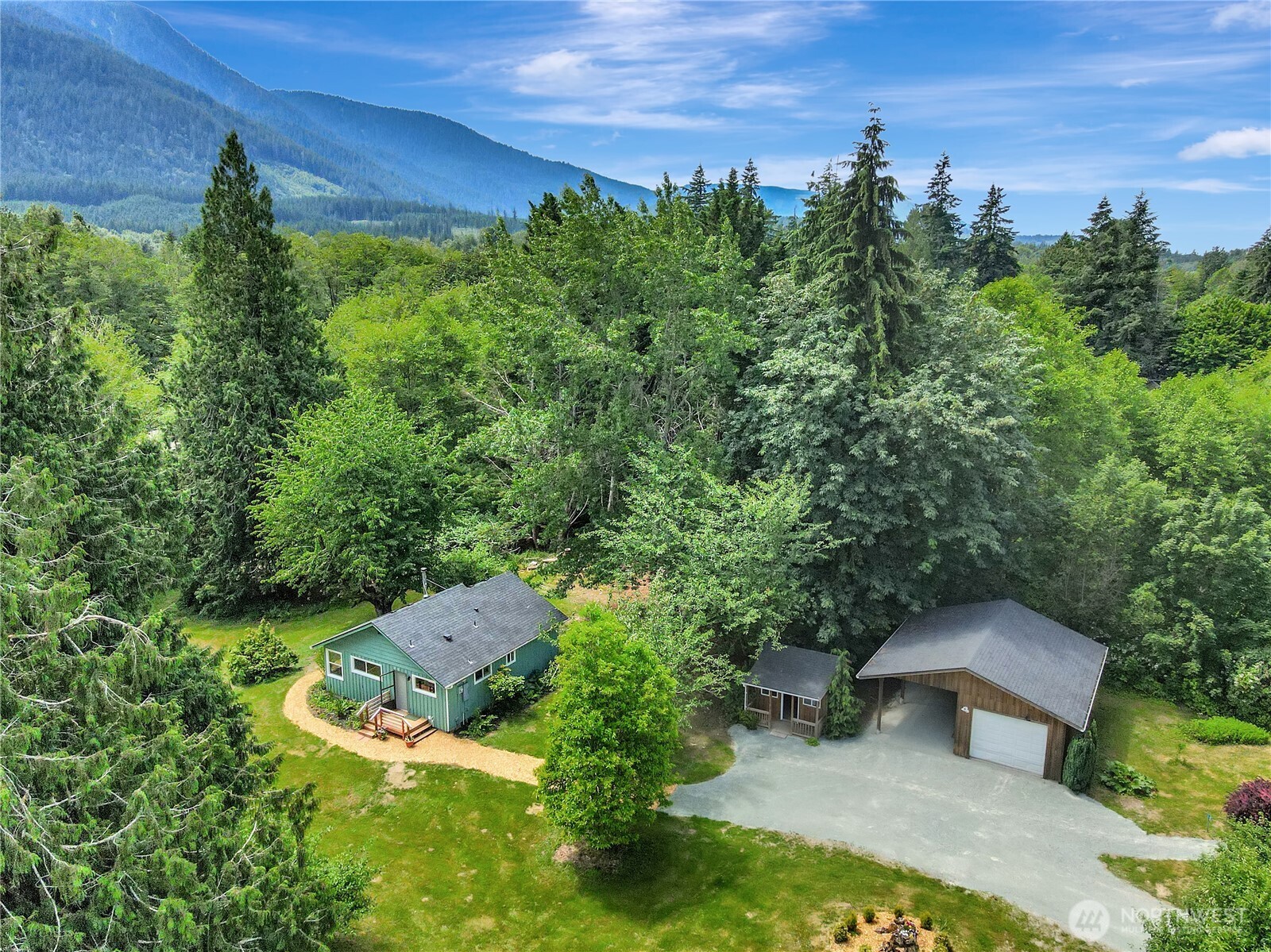 36818 Swede Heaven Road Arlington, WA 98223 - Photo 3 of 37