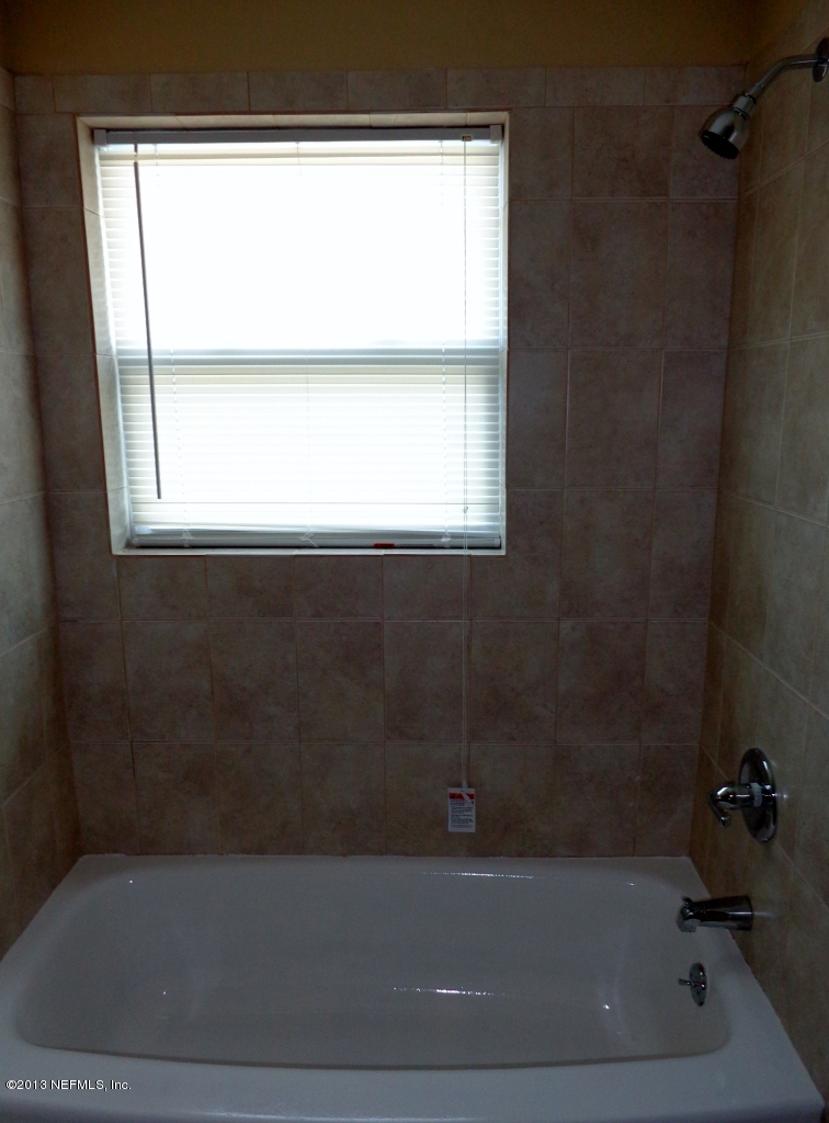 3857 Rogero Road Jacksonville, FL 32277 - Photo 18 of 24 bath