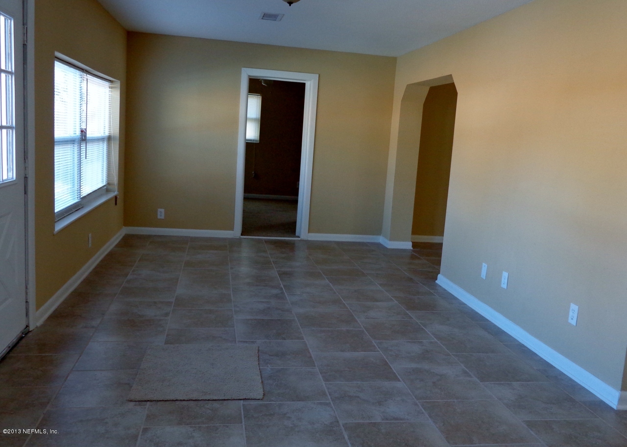 3857 Rogero Road Jacksonville, FL 32277 - Photo 10 of 24 FAMILY ROOM