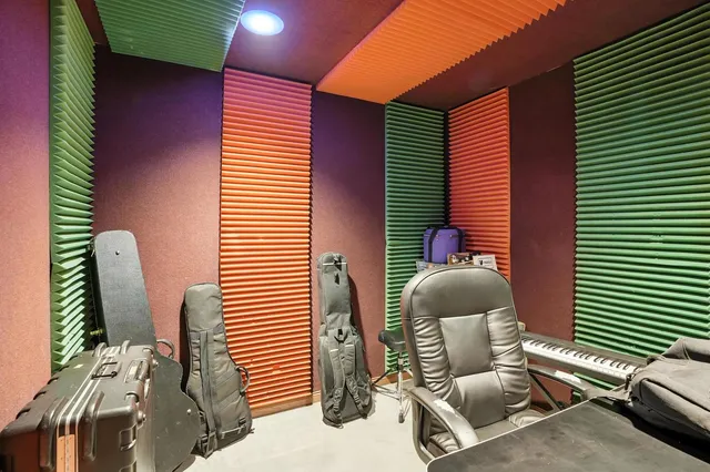 $325,000 | 605 Reed Street, Beecher, IL 60401