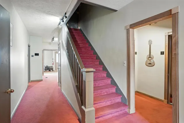 $325,000 | 605 Reed Street, Beecher, IL 60401