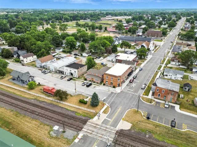 $325,000 | 605 Reed Street, Beecher, IL 60401