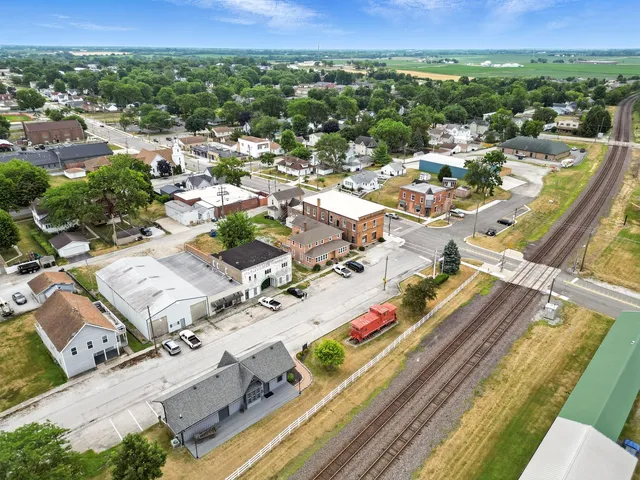 $325,000 | 605 Reed Street, Beecher, IL 60401