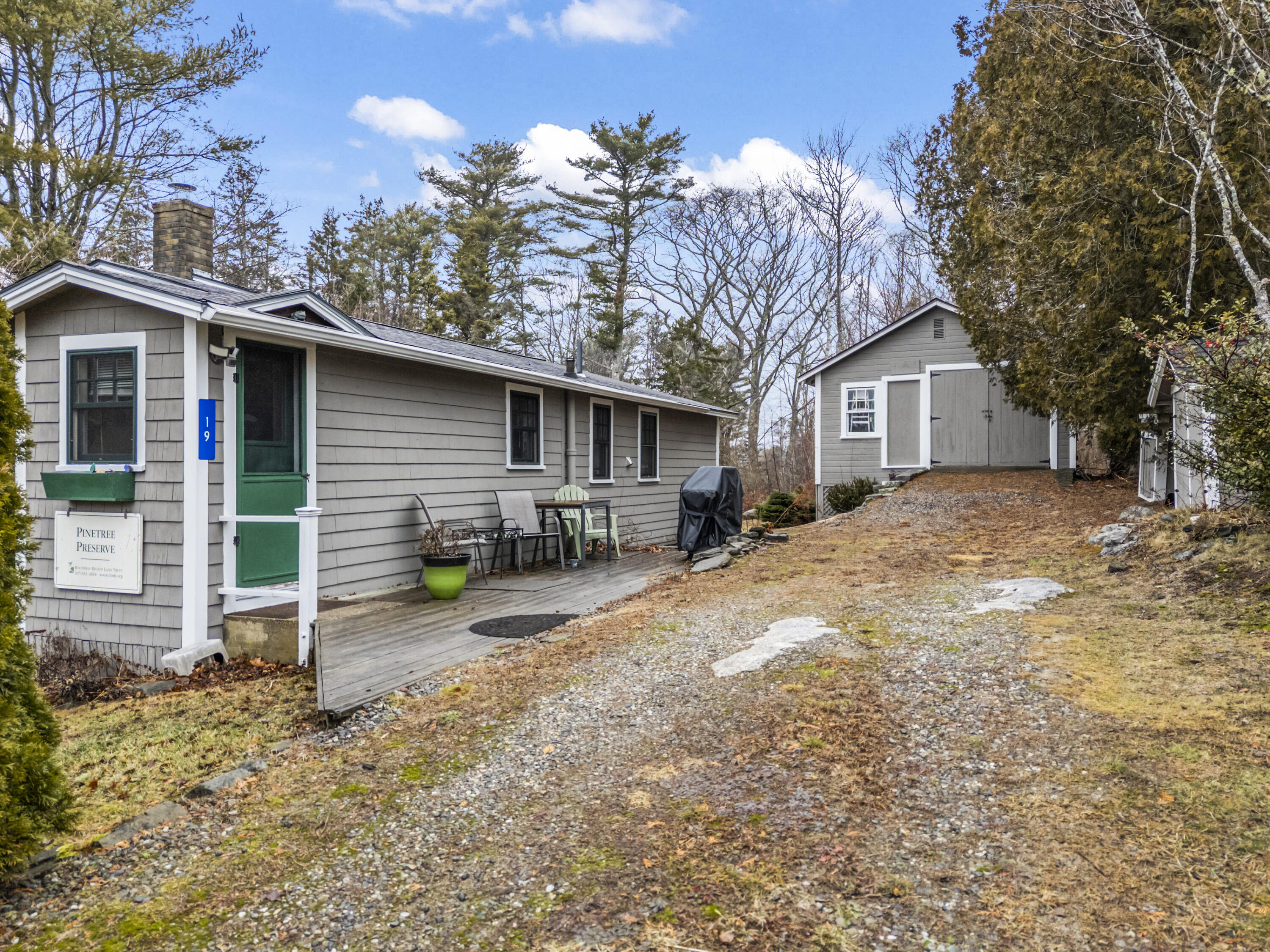 19 Logan Road Boothbay Harbor, ME 04575 - Photo 2 of 43 19 Logan Rd_102