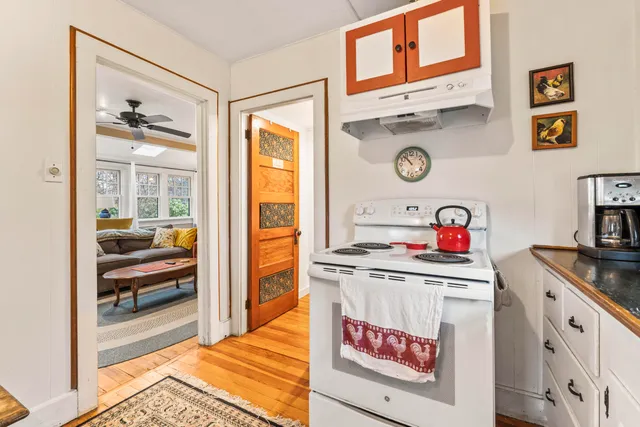 $389,000 | 19 Logan Road, Boothbay Harbor, ME 04575