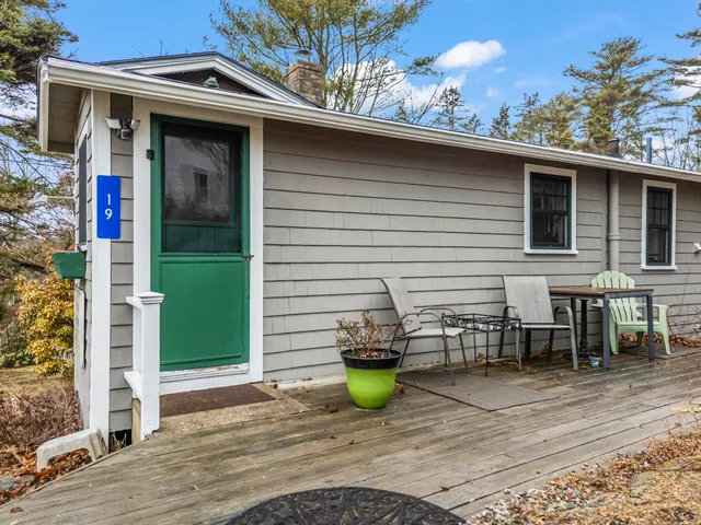 $389,000 | 19 Logan Road, Boothbay Harbor, ME 04575