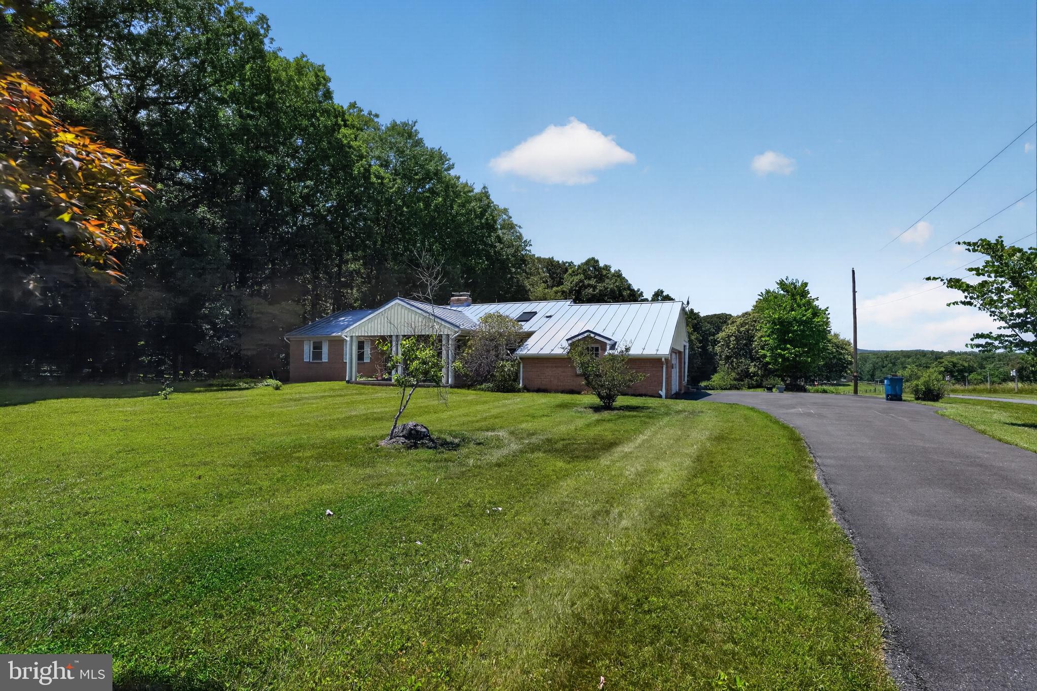 22300 Peach Tree Road Boyds, MD 20841 - Photo 2 of 45