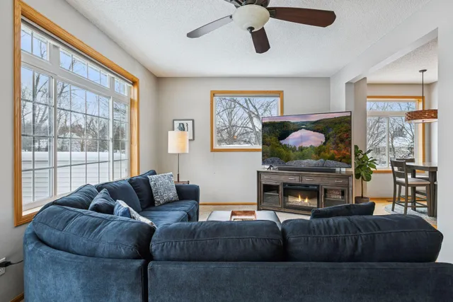 $266,400 | 848 Coon Rapids Boulevard Extension Northwest, Coon Rapids, MN 55433