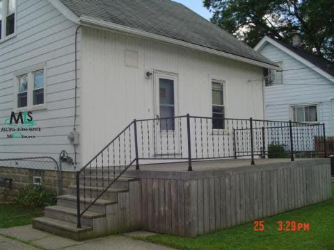 15125 Charles R Avenue Eastpointe, MI 48021 - Photo 11 of 12 284159-10.JPG