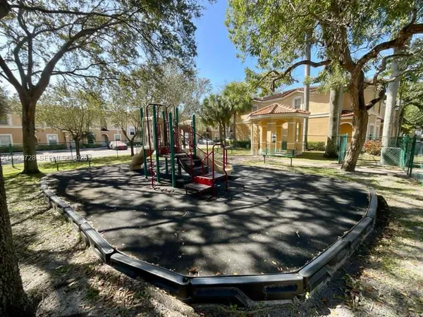 $2,675 | 3023 Southwest 129th Terrace, Unit 155, Miramar, FL 33027