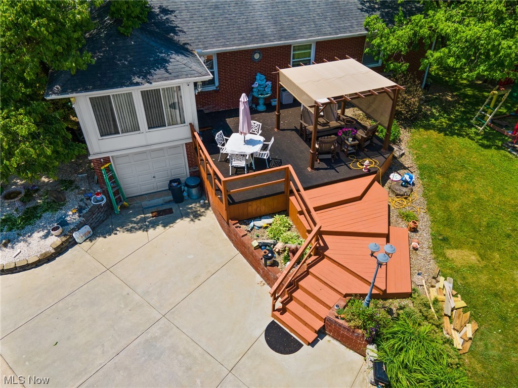 1358 North Road Northeast Warren, OH 44483 - Photo 2 of 32 Gallery Image 2