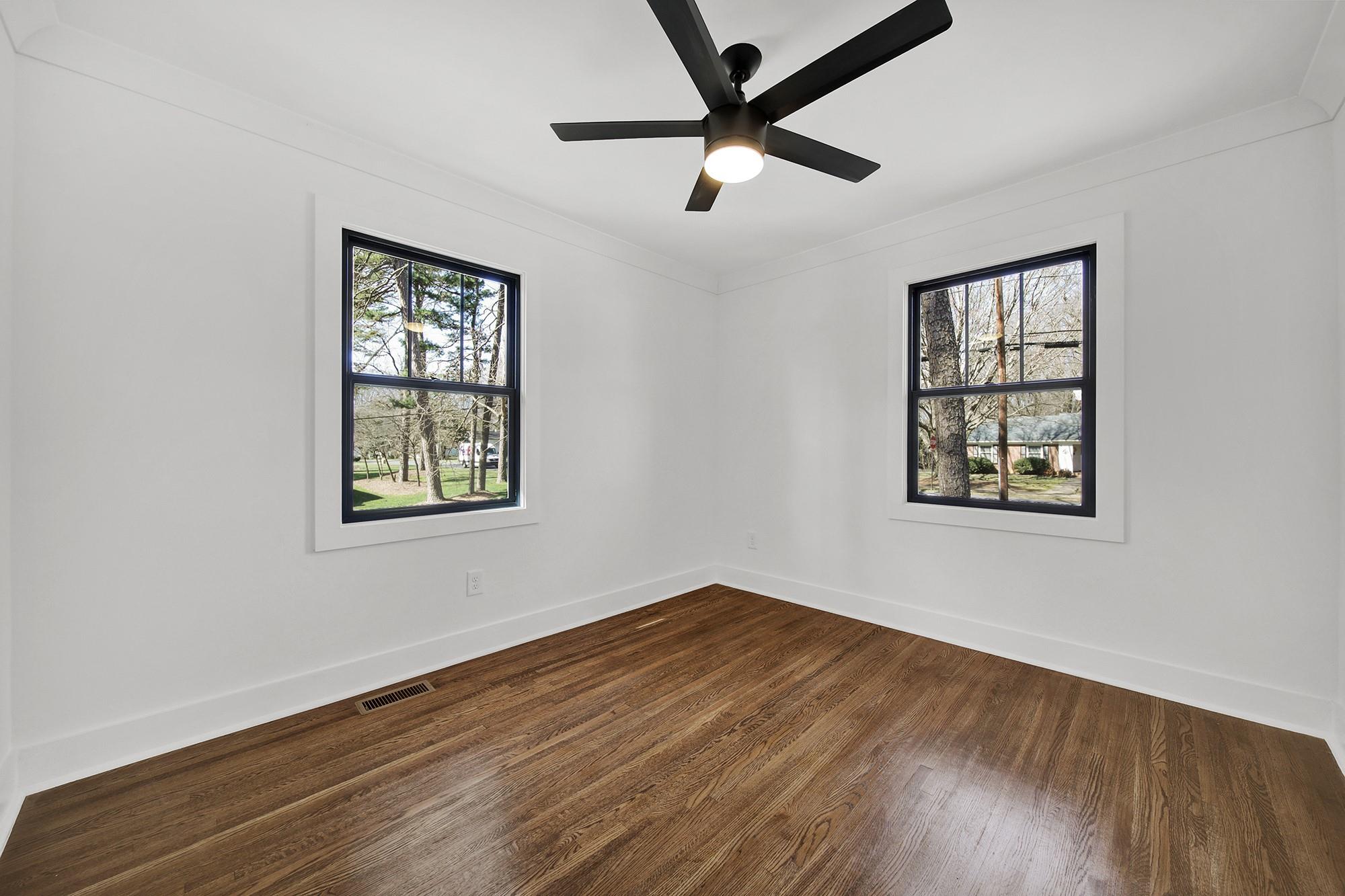 3900 Sulkirk Road Charlotte, NC 28210 - Photo 24 of 39 Gallery Image 24