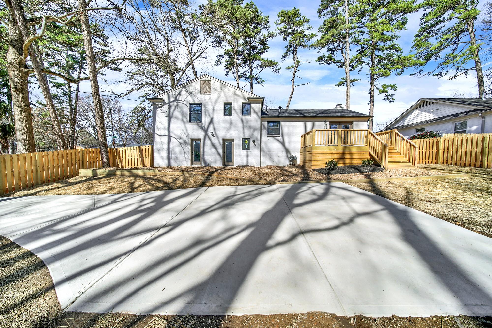 3900 Sulkirk Road Charlotte, NC 28210 - Photo 35 of 39 Gallery Image 35