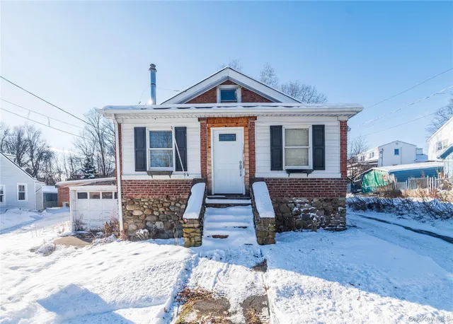 $335,000 | 111 North Pierpont Avenue, Newburgh, NY 12550