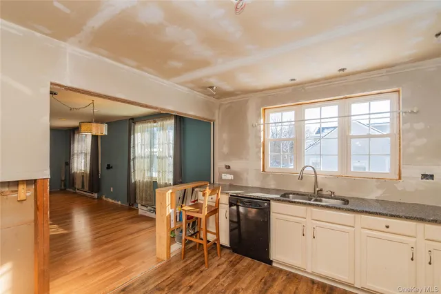 $335,000 | 111 North Pierpont Avenue, Newburgh, NY 12550