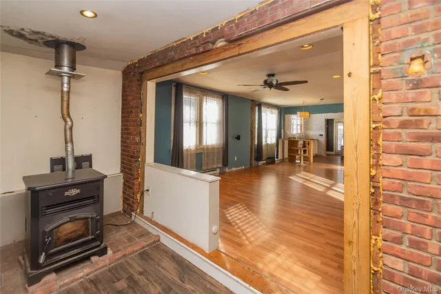 $335,000 | 111 North Pierpont Avenue, Newburgh, NY 12550