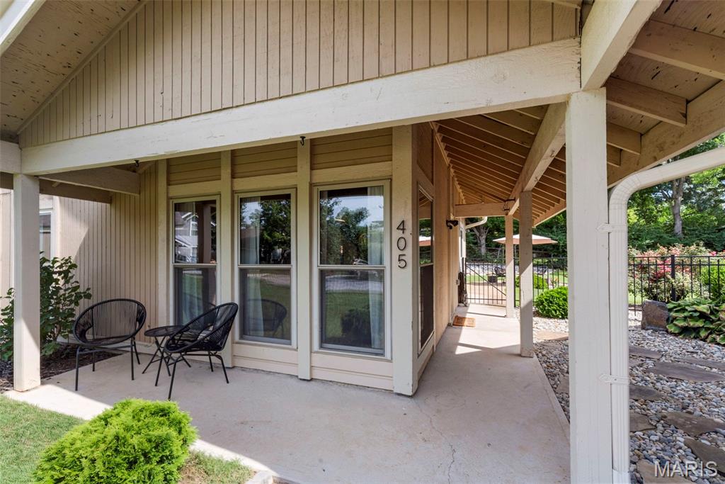 405 Great Hill Drive Ballwin, MO 63021 - Photo 3 of 30