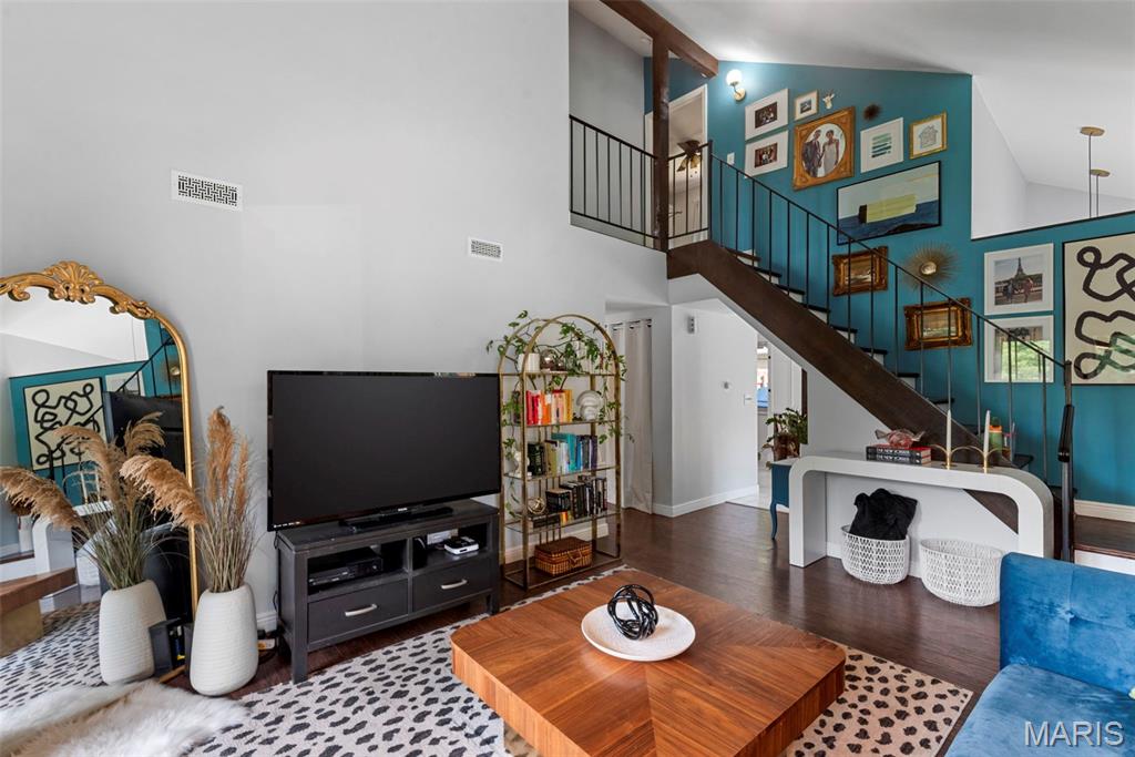 405 Great Hill Drive Ballwin, MO 63021 - Photo 8 of 30