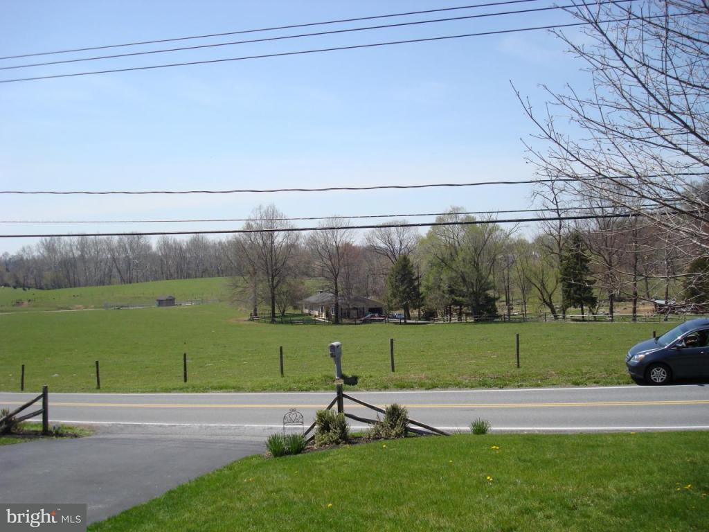 4677 Bossler Road Elizabethtown, PA 17022 - Photo 2 of 3 Gallery Image 2