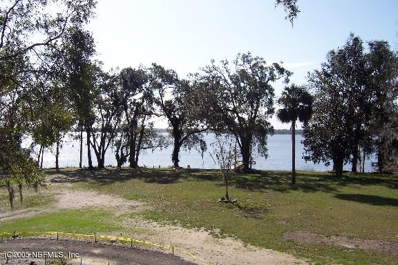 293 West River Road Palatka, FL 32177 - Photo 2 of 4 river view from house