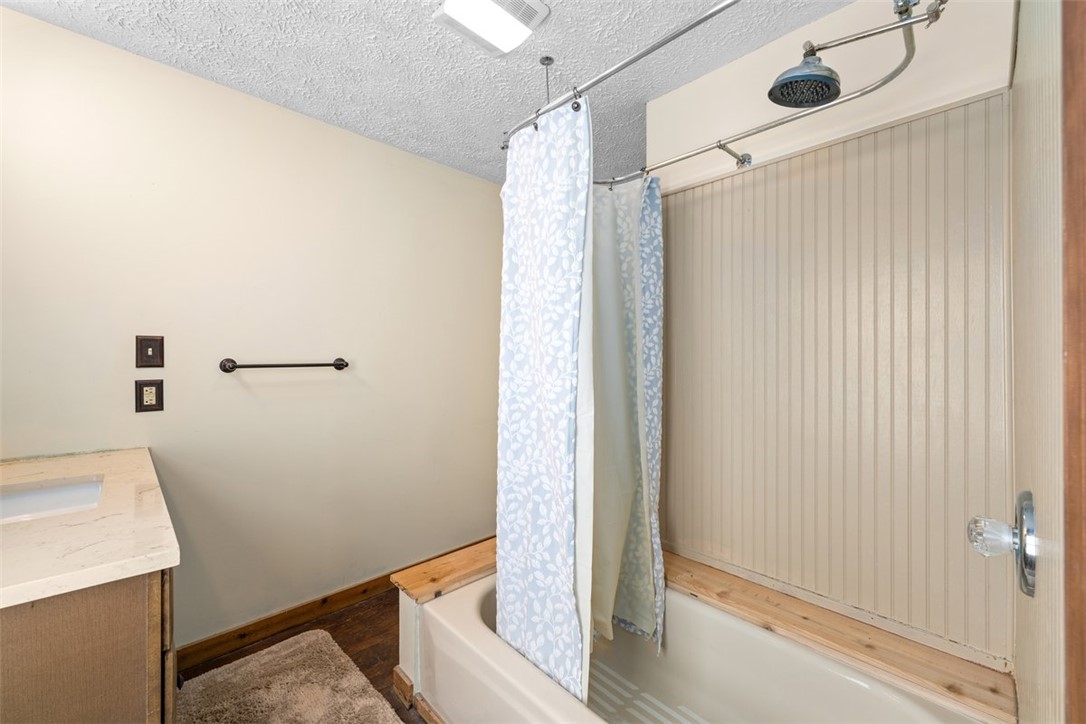 105 North Arrowhead Drive Westminster, SC 29693 - Photo 19 of 34