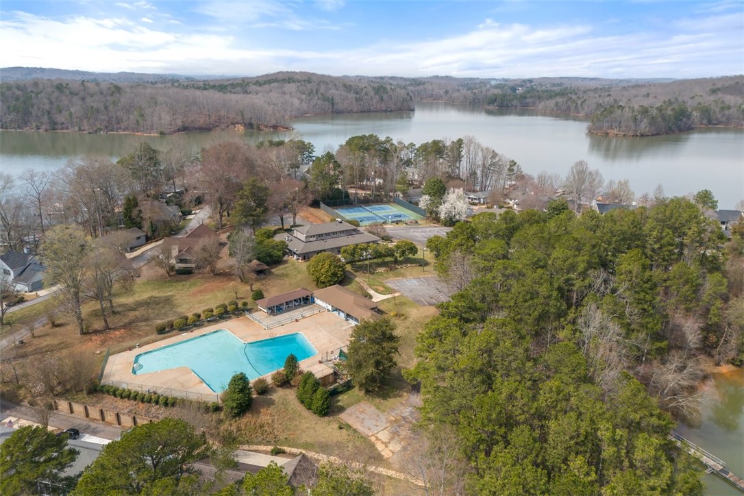 105 North Arrowhead Drive Westminster, SC 29693 - Photo 31 of 34