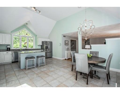 84 Sugar Road Bolton, MA 01740 - Photo 12 of 30