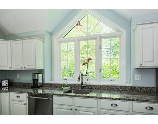 84 Sugar Road Bolton, MA 01740 - Photo 10 of 30