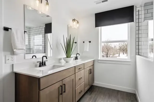 $569,990 | 1533 149th Street West, Rosemount, MN 55068