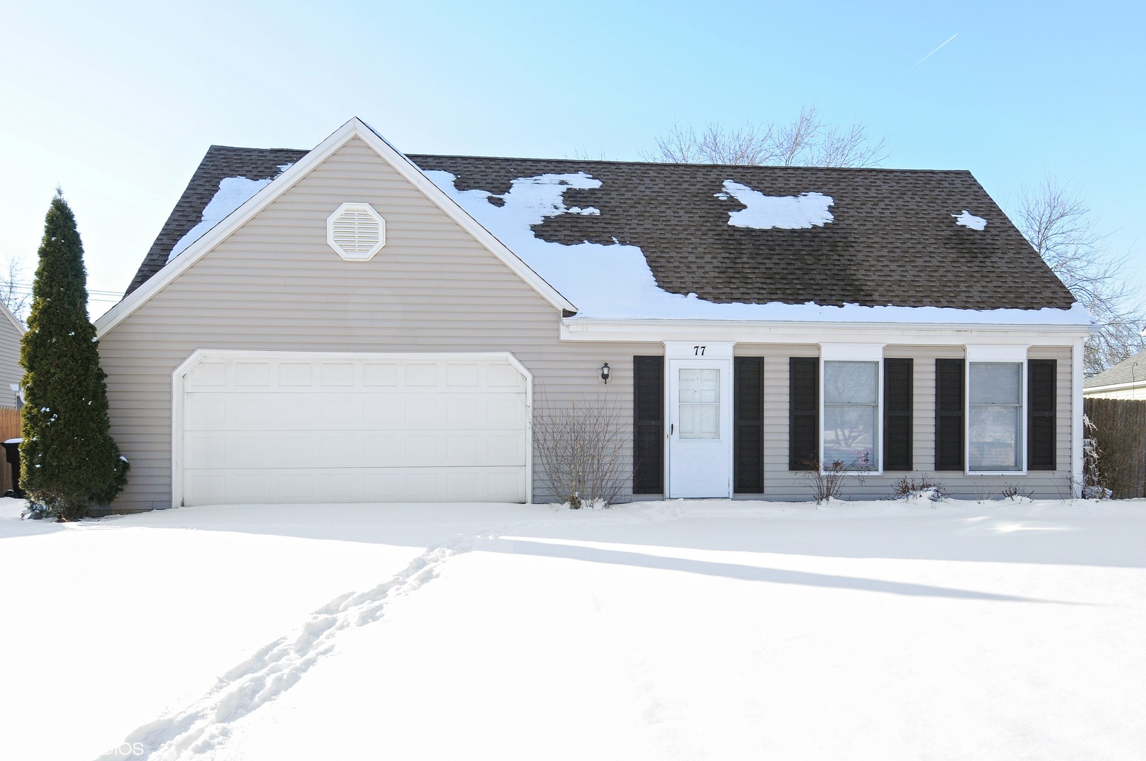 77 Ingleshire Road Montgomery, IL 60538 - Photo 1 of 10 Gallery Image 1