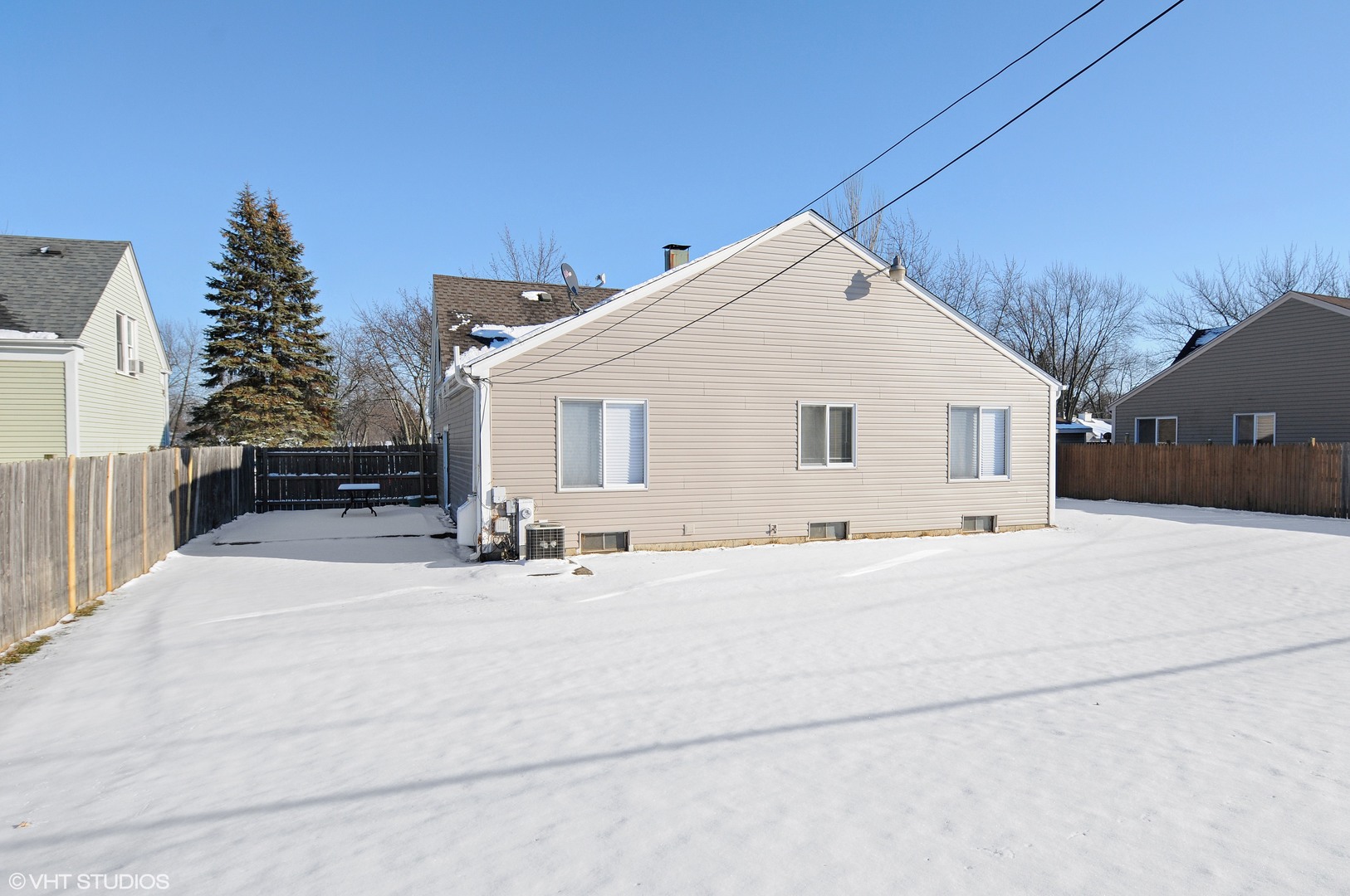 77 Ingleshire Road Montgomery, IL 60538 - Photo 10 of 10 Gallery Image 10