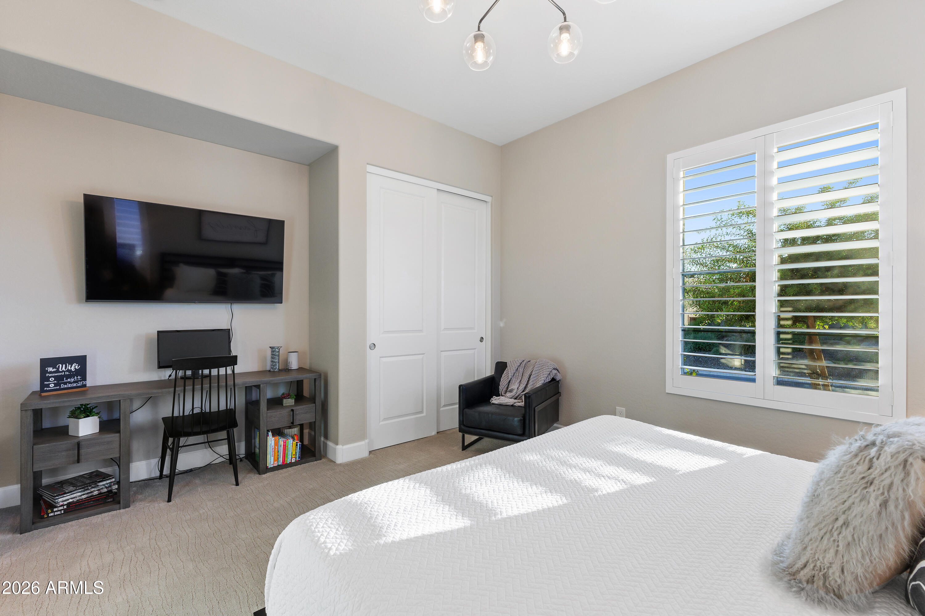 28803 North Sandal Court Rio Verde, AZ 85263 - Photo 36 of 85 a bedroom with a workspace