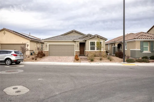 $2,295 | 2698 Frabiele Street, Henderson, NV 89044
