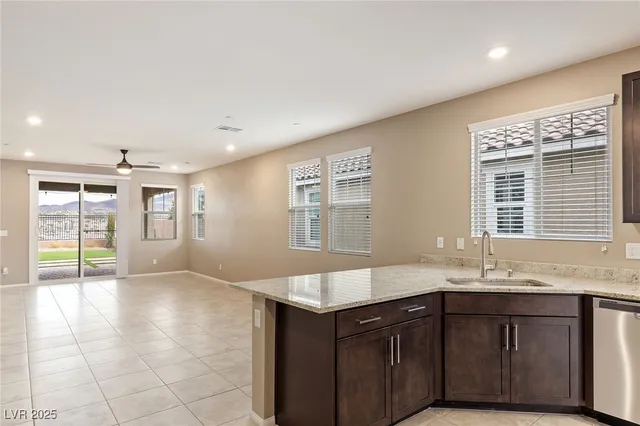 $2,295 | 2698 Frabiele Street, Henderson, NV 89044