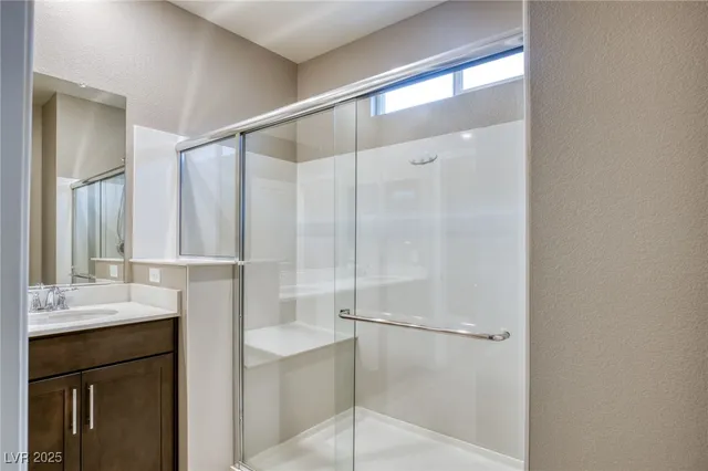 $2,295 | 2698 Frabiele Street, Henderson, NV 89044