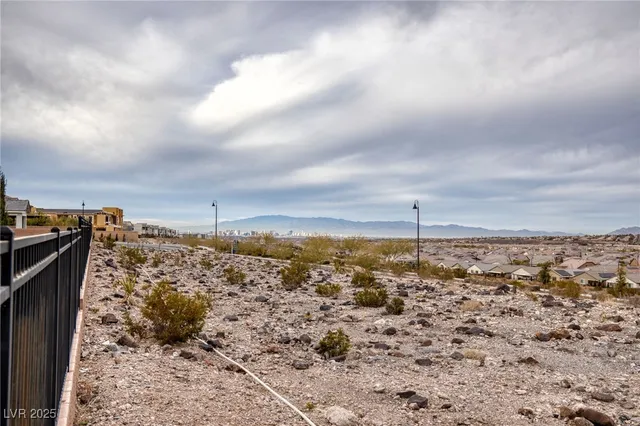 $2,295 | 2698 Frabiele Street, Henderson, NV 89044