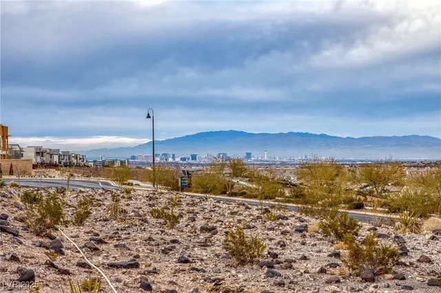 $2,295 | 2698 Frabiele Street, Henderson, NV 89044