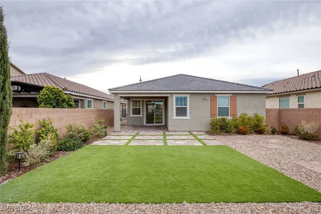 $2,295 | 2698 Frabiele Street, Henderson, NV 89044