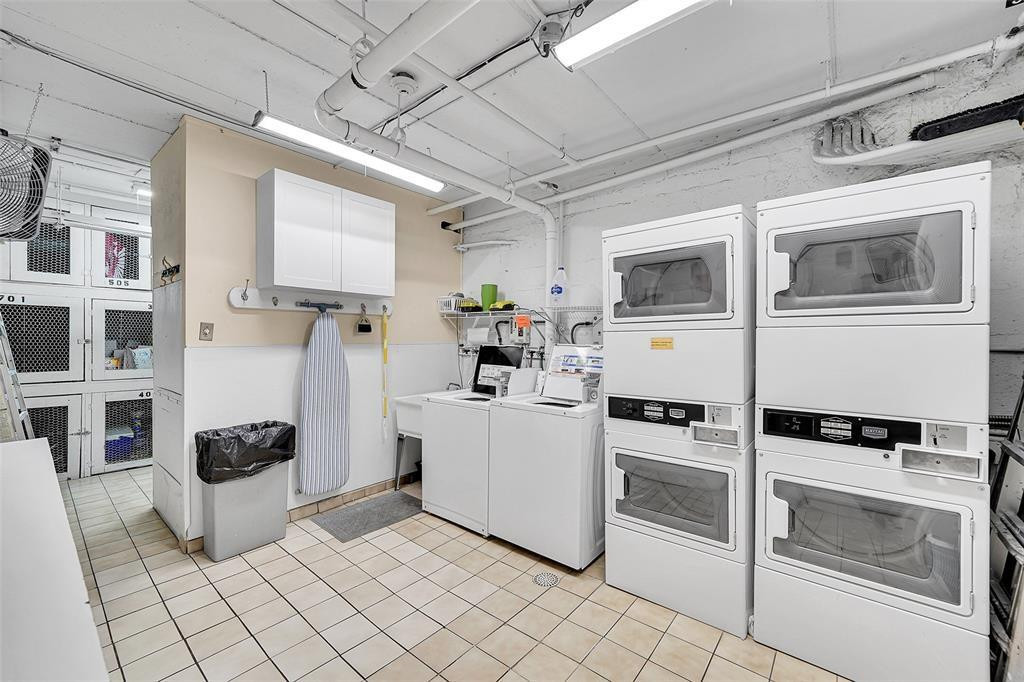 95 North Birch Road, Unit 301 Fort Lauderdale, FL 33304 - Photo 18 of 54 LAUNDRY