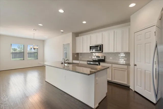 $2,090 | 6312 Routenburn Street, Austin, TX 78754