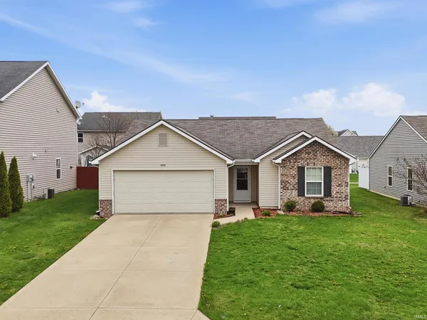 $239,900 | 1924 Black Bear Drive, Fort Wayne, IN 46808