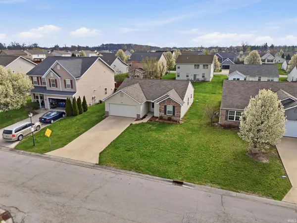 $239,900 | 1924 Black Bear Drive, Fort Wayne, IN 46808