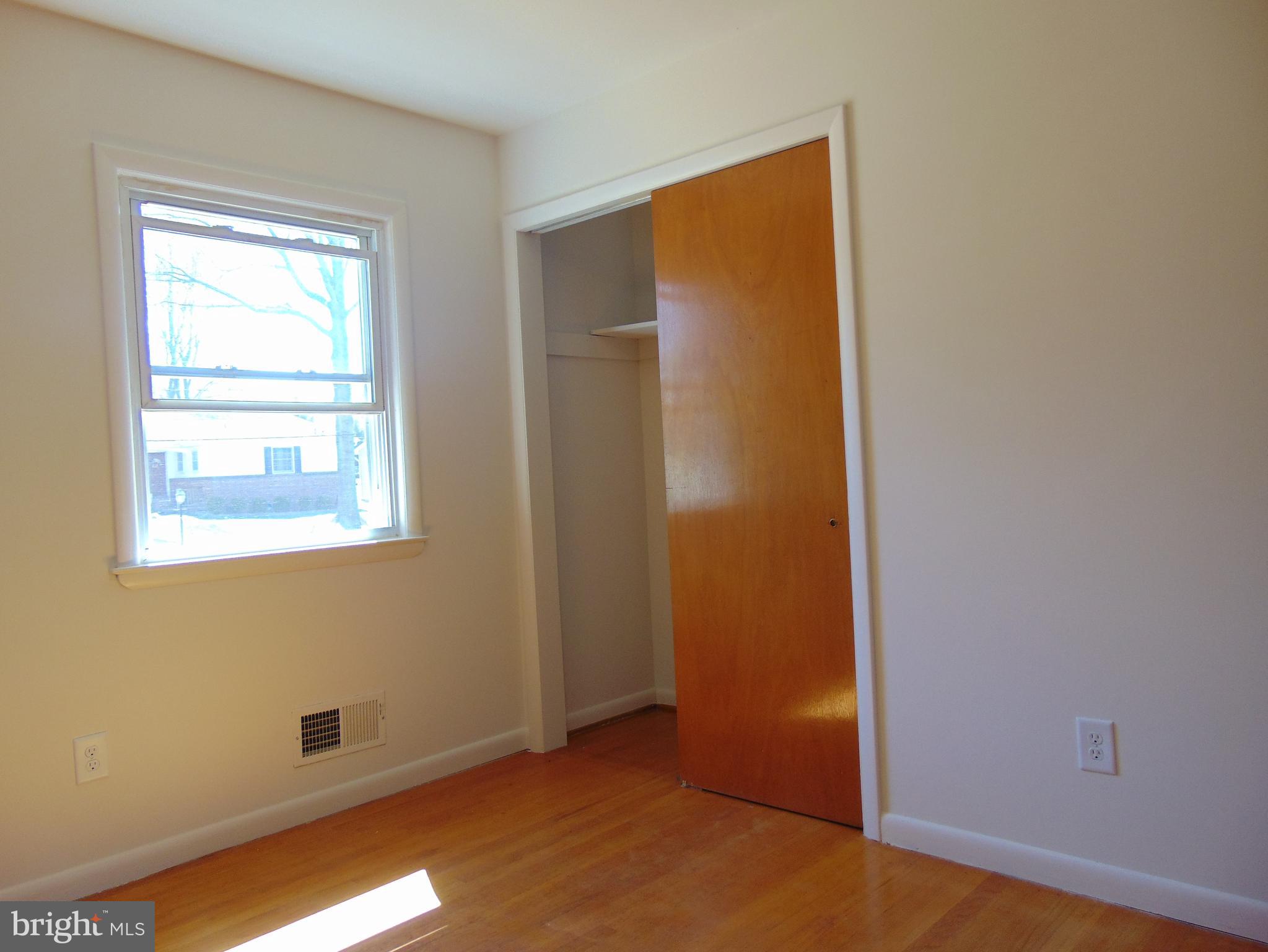760 Hawthorne Road Linthicum Heights, MD 21090 - Photo 40 of 82 Closet in first bedroom.